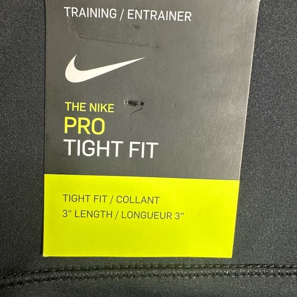 Nike AeroAdapt 3 Inch Short in Black CQ8971 Athletic Shorts size small - Picture 5 of 7